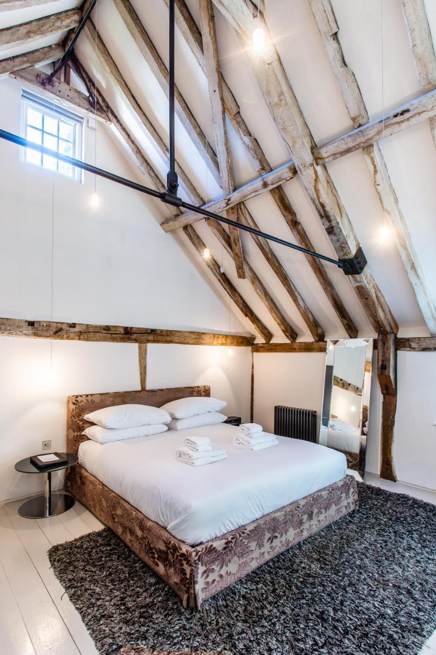 Tuddenham Mill Luxury Hotel Экстерьер фото The Old Mill Hotel